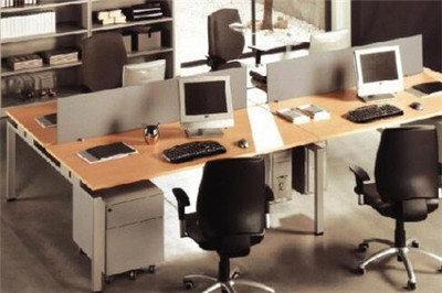 辦公桌電腦擺放風(fēng)水與注意事項(xiàng)